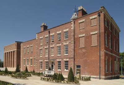 Wolverhampton City Archives’ Molineux Hotel Building