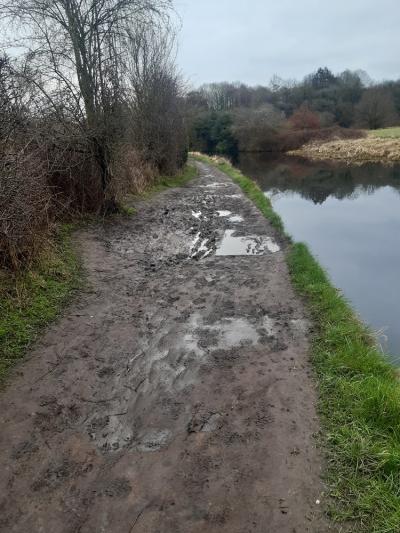 Image shows the canal towpath before the improvement works took place