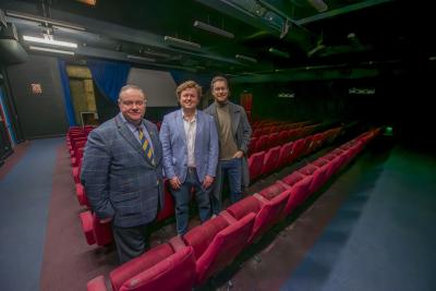 (L-R): Inside the current Chubb cinema are Council Leader, Councillor Stephen Simkins, PDJ Management Director, James Jervis, and Council Cabinet Member for City Development, Jobs and Skills, Councillor Chris Burden